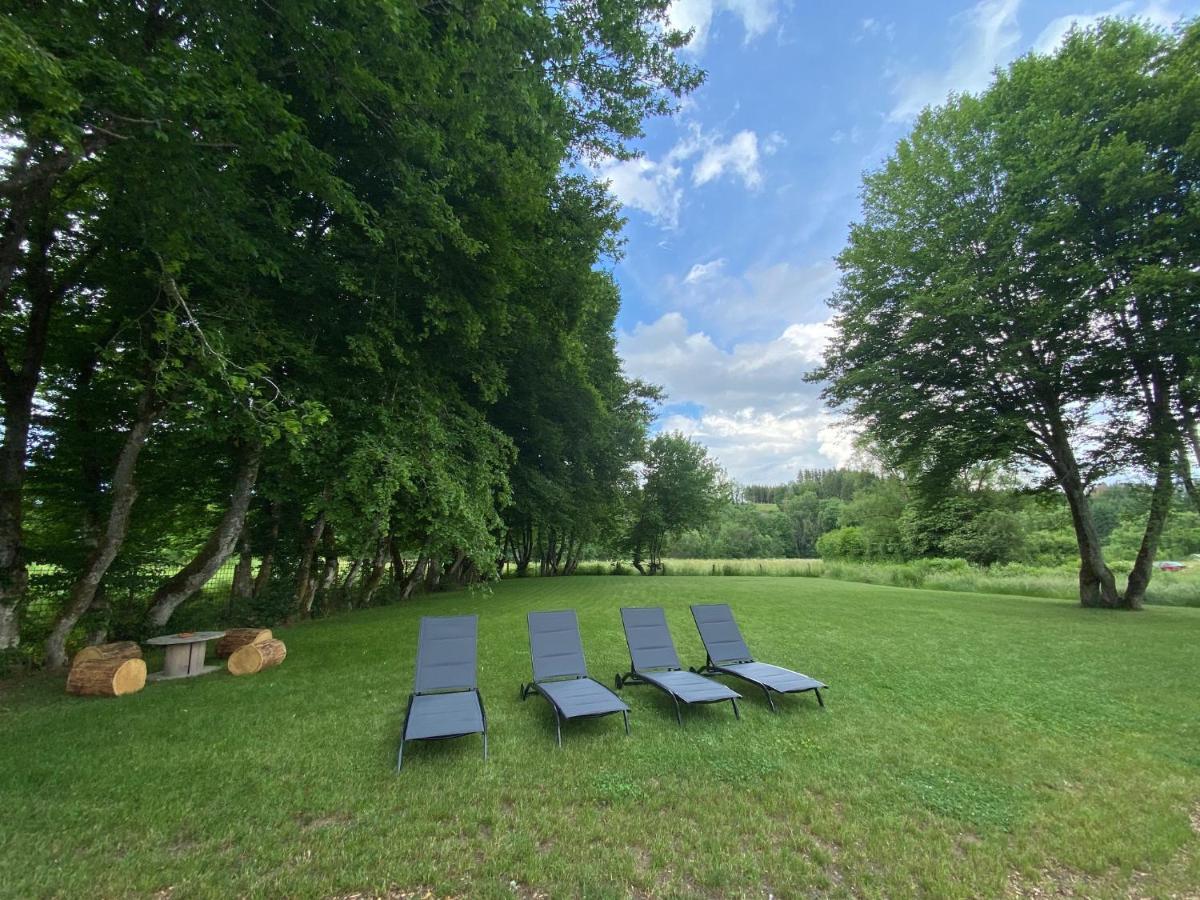 Le Scailleteux - Gite De Charme Cloture, Acces A La Riviere Fauvillers Exterior foto